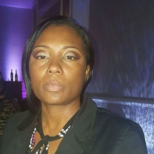 Meet your Posher, Latoya